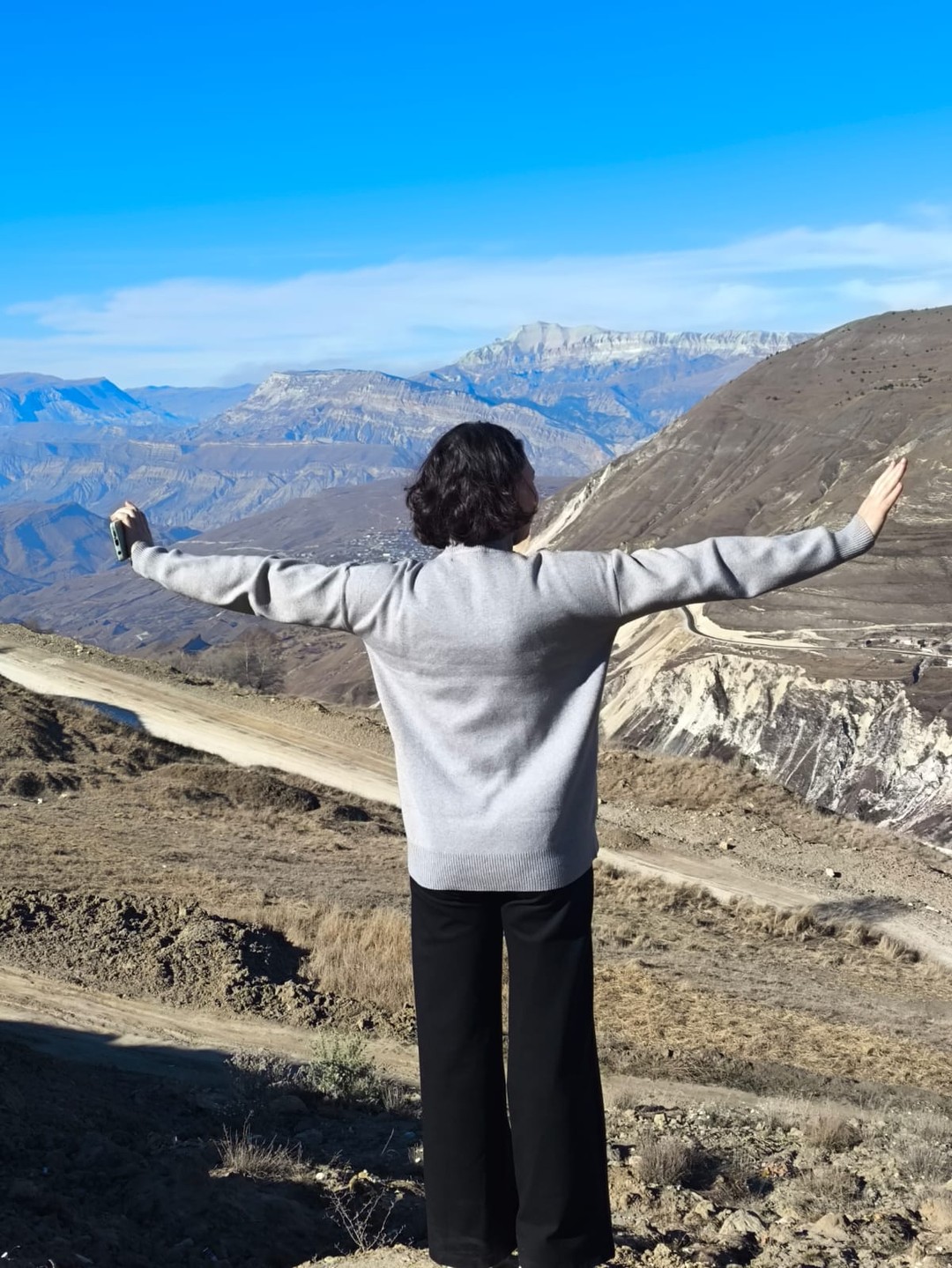 Ой, приехали из Уфы в гости в Дагестан, очень комфортная поездка, как будто едешь, гуляешь со