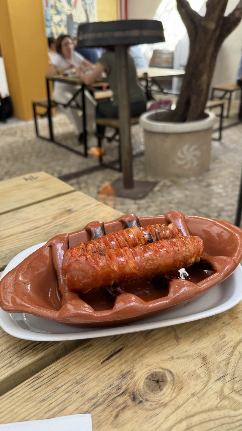 Гастротур по Лиссабону оказался очень удачным — короткий, но насыщенный маршрут, который позволил попробовать главные специалитеты