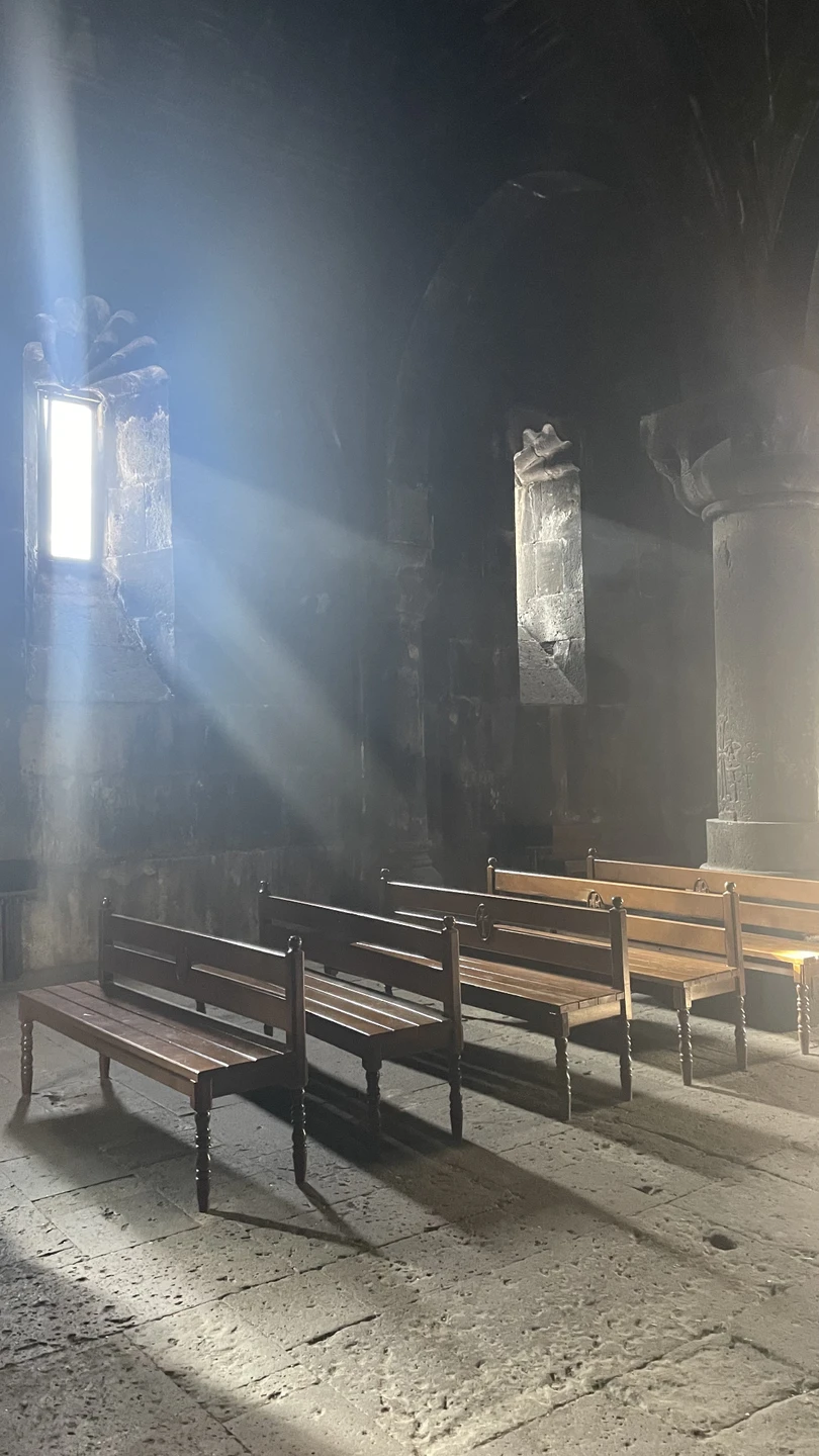 Просто невероятная поездка. Ирина с шикарным чувством юмора. Много интересных фактов рассказывается по дороге и около