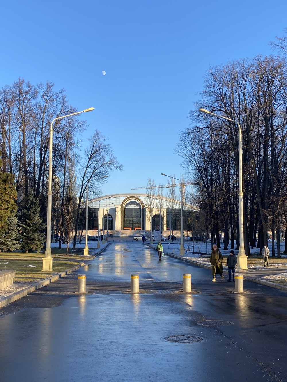 Фото Кто куда, а мы — на ВДНХ!