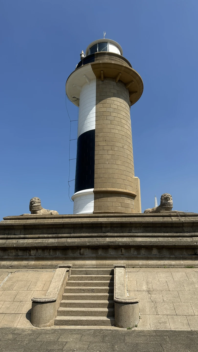 У нас была потрясающая экскурсия в январе 2026! Рифай-тот человек, который составляет впечатление о путешествии в