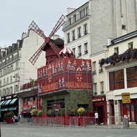 Фото отзыва 1: экскурсия "Очарование Монмартра: прогулка с посещением Сакре-Кёр"