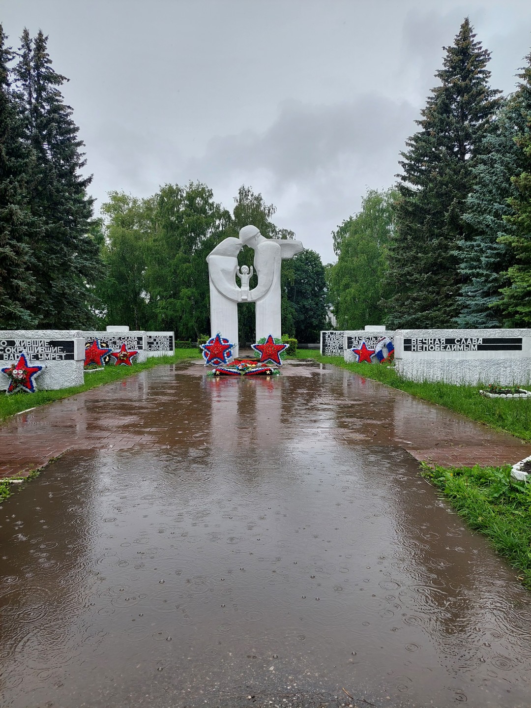 1 июля с семьёй были на обзорной экскурсии по городу Касимов. Экскурсию для нас провела местная