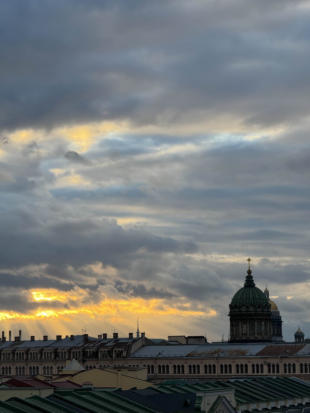 Город, которого нет: как развлекался царский Петербург (Станислав)