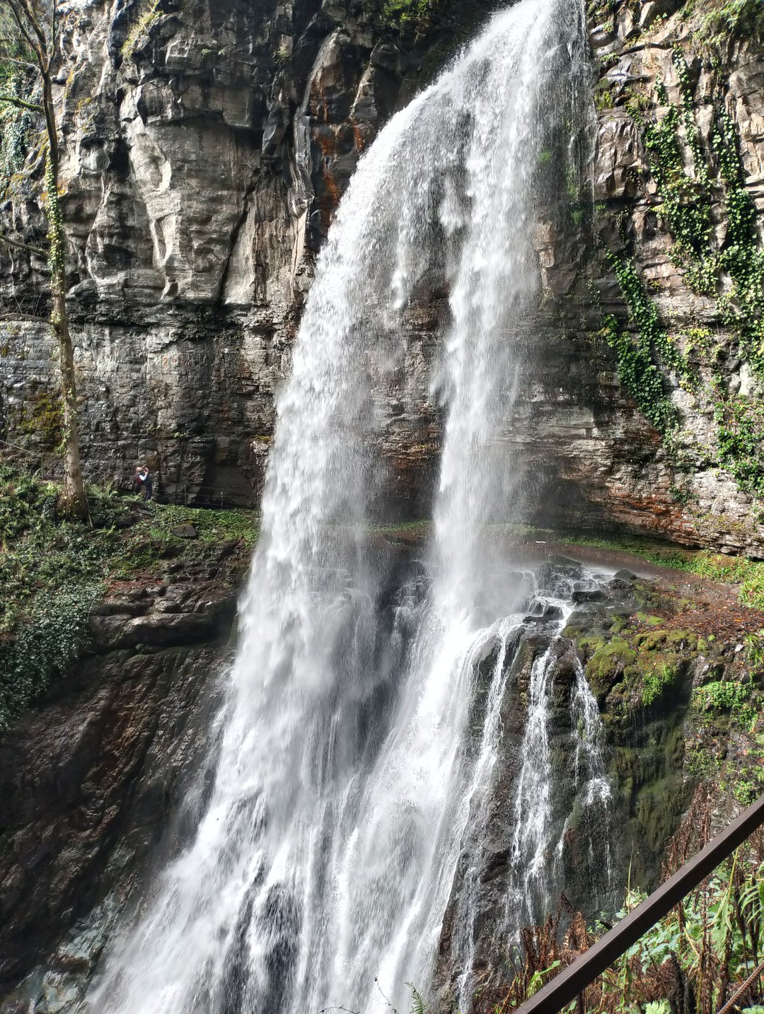 Экскурсия🔥 Благодарим нашего гида Пашу за экскурсию!))) Нам всё понравилось. Было познавательно и интересно!)) Рекомендуем добавить
