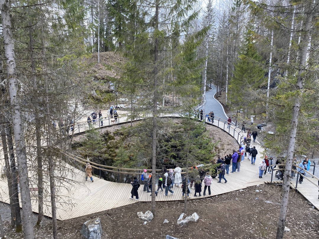 Карелия из Санкт-Петербурга: водопады, Рускеала и тот самый ретропоезд (Александр)