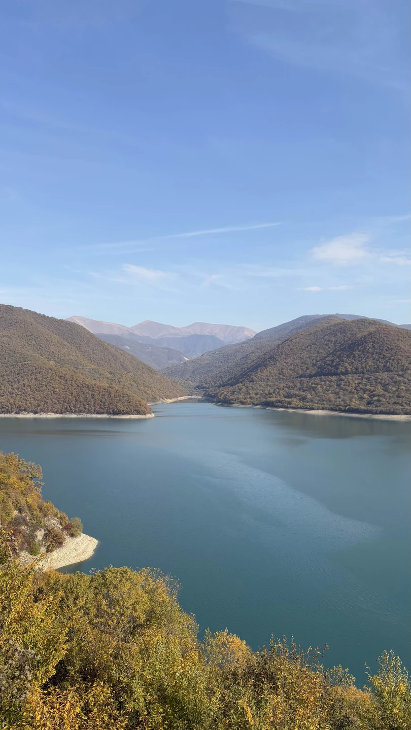 Казбек из Тбилиси: целебные травертины и волшебство горной долины (Юлия)