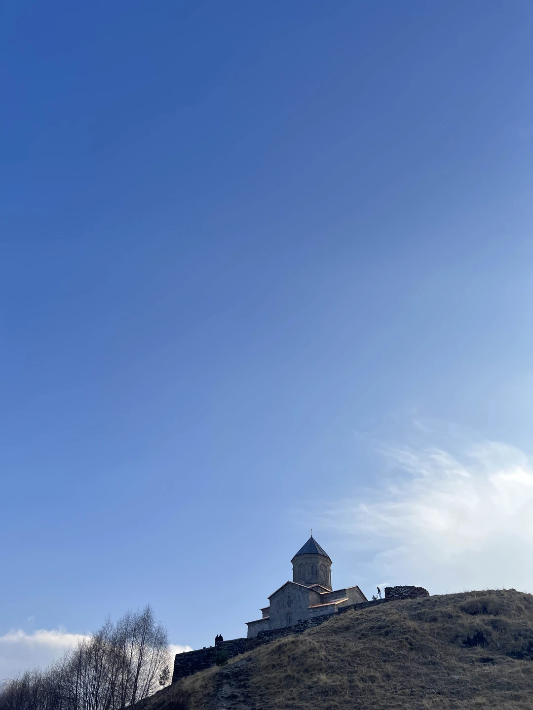 Спасибо большое за экскурсию. Маршрут прекрасный. С погодой нам очень повезло. Экскурсовод интересно рассказывал, а водитель