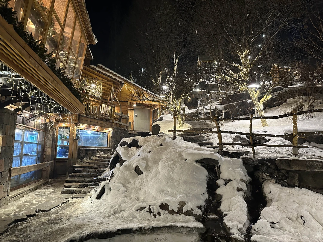 Кто сказал, что влюбиться в Армению можно только летом? Мы с друзьями были зимой с 4