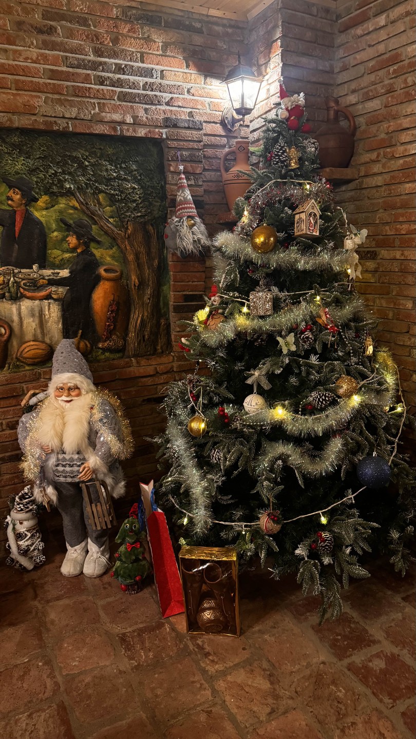 С огромным удовольствием делюсь впечатлениями от мастер-класса грузинского застолья! Это было невероятно душевно, тепло и по-настоящему