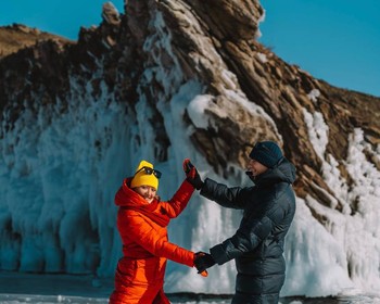 Южная часть Ольхона, озеро Нурское, ужин на свежем воздухе