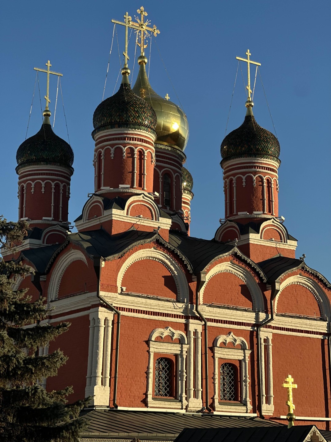 Шикарна экскурсия,рекомендую всем кому интересна история!