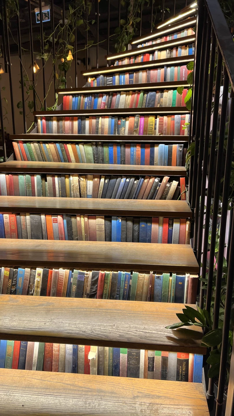 Замечательная экскурсия! Моя гид Елена провела меня по очень атмосферным местам и фотогеничным местам 😍 куда