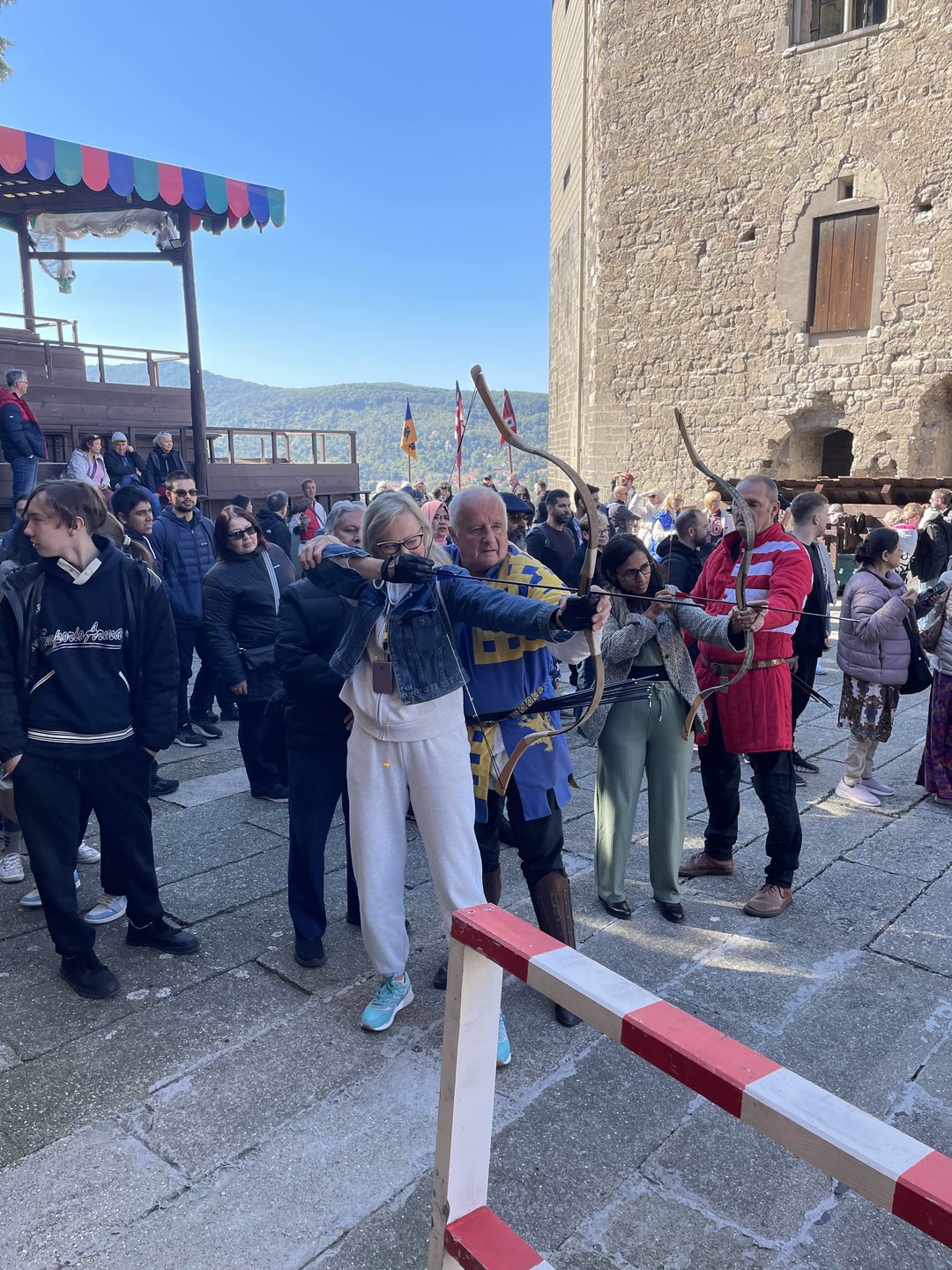 Все прошло великолепно! Юлия интересно и грамотно обо всем рассказывала. Спасибо