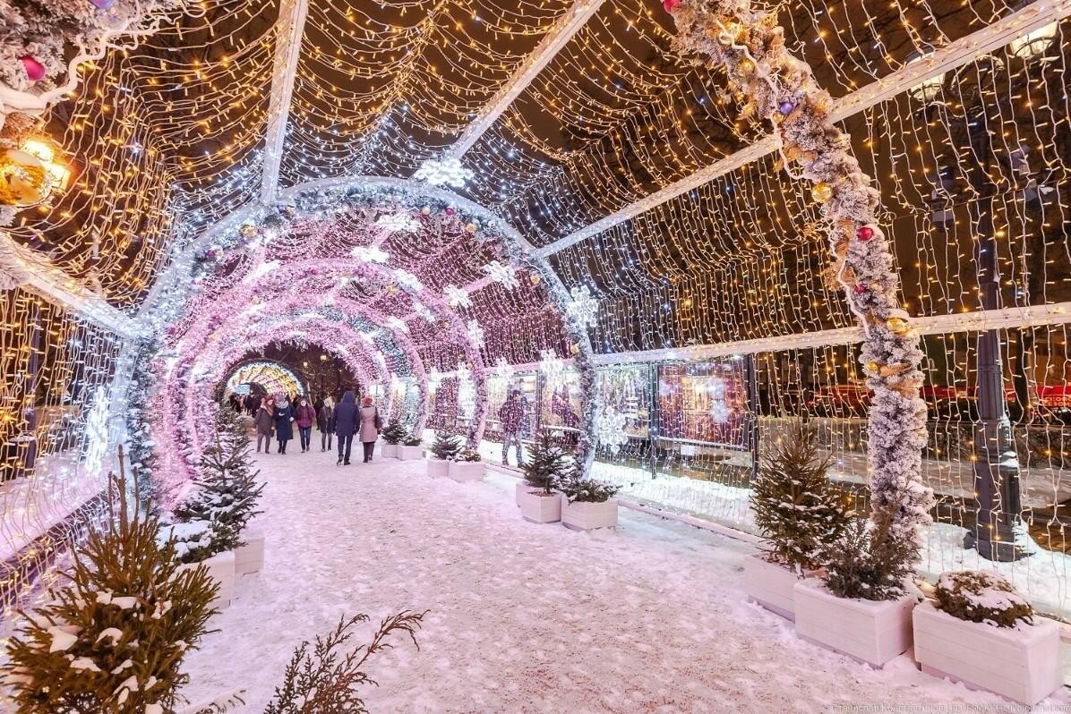 Огни и сюжеты новогодней Москвы (6/15)