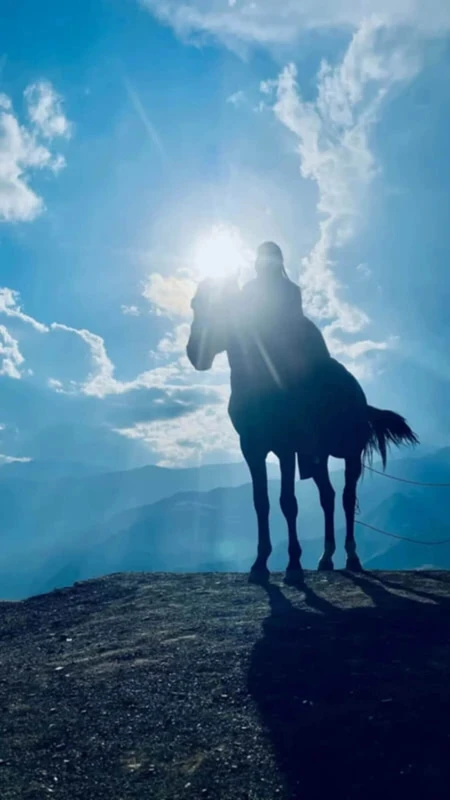 Из Каспийска - к Языку Тролля, в заброшенный Кахиб и храм Датуна