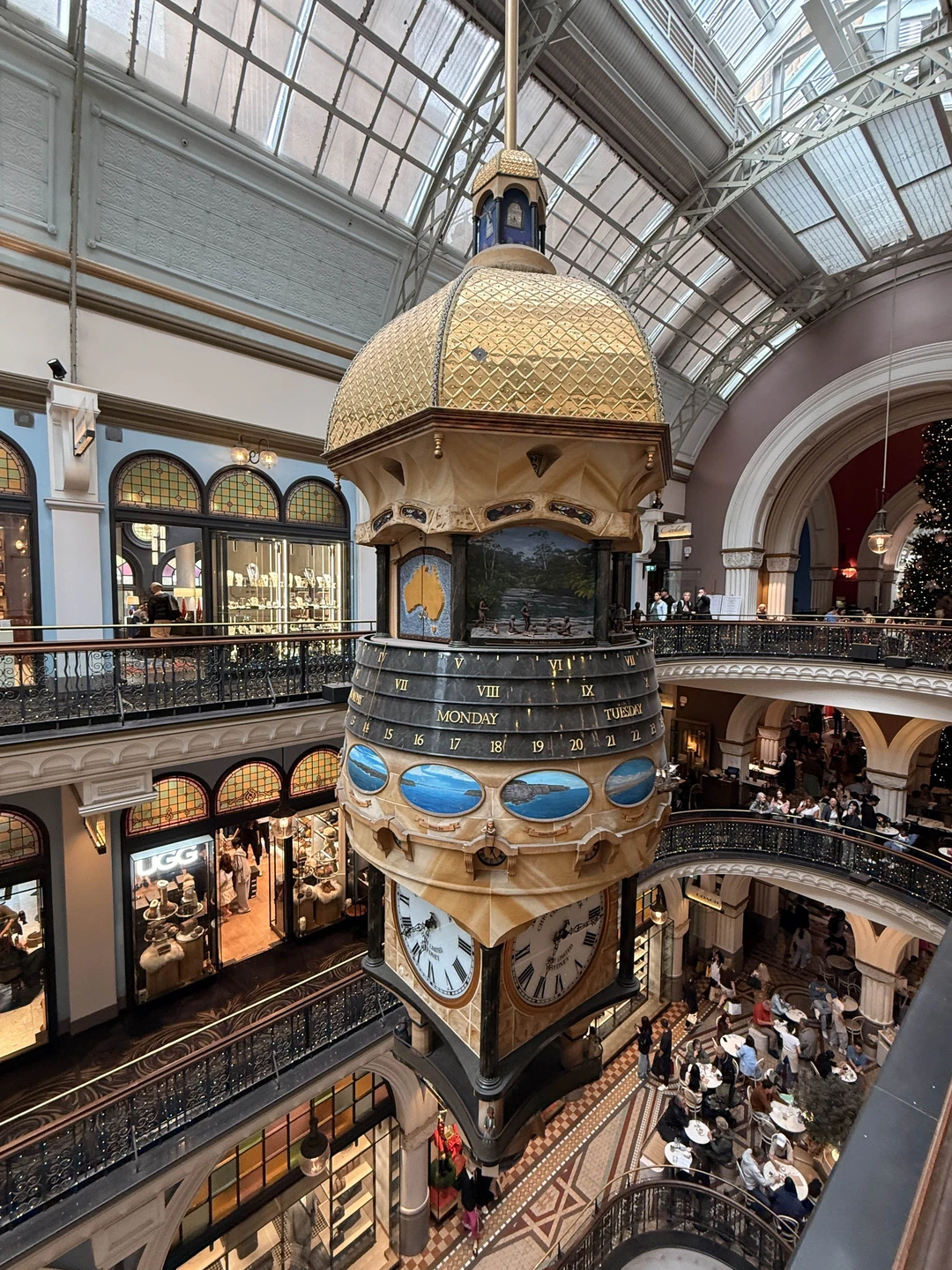 Замечательная экскурсия. Много истории, много архитектуры. Татьяна прекрасно рассказывала за что я ей очень благодарна