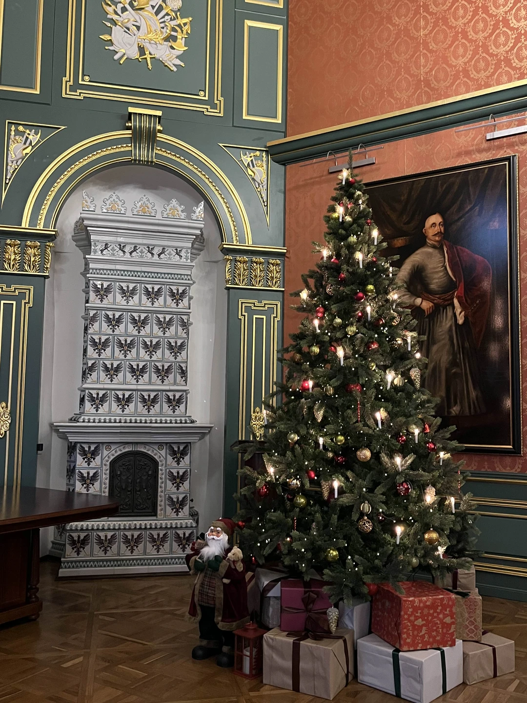 Прилетели в Минск буквально на несколько дней и захотели увидеть что-то кроме города, чтобы впечатления были