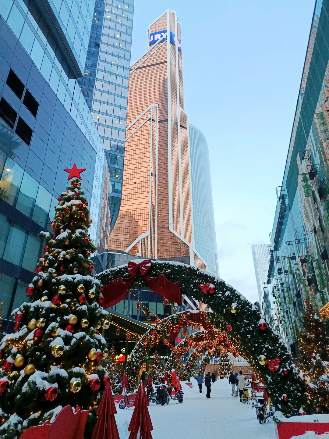 Нам понравилась экскурсия, познавательно, доброжелательно, не скучно. Спасибо!
