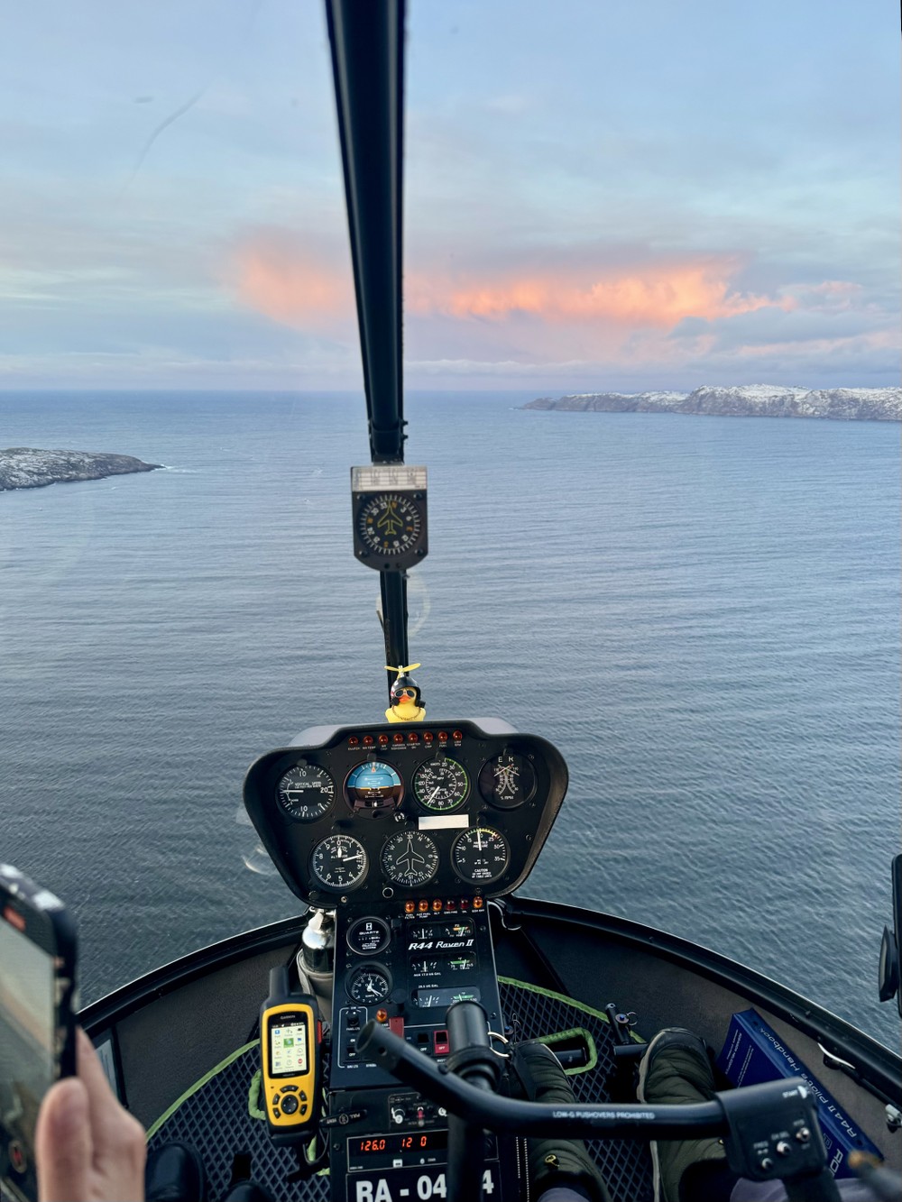 Быстро, красиво, незабываемо: из Мурманска в Териберку — на вертолёте (7/10)