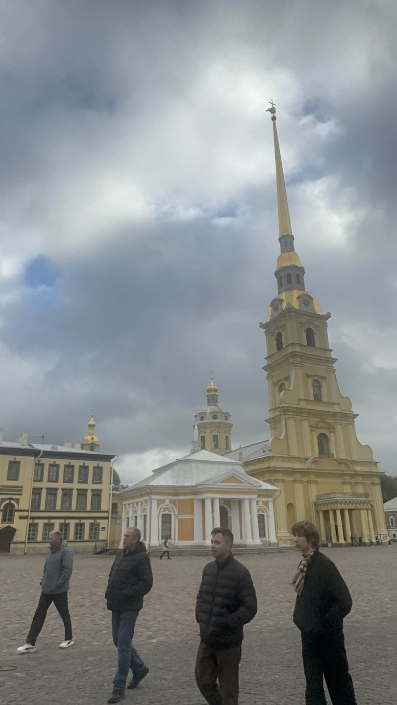 По главным местам Петербурга (Полина)
