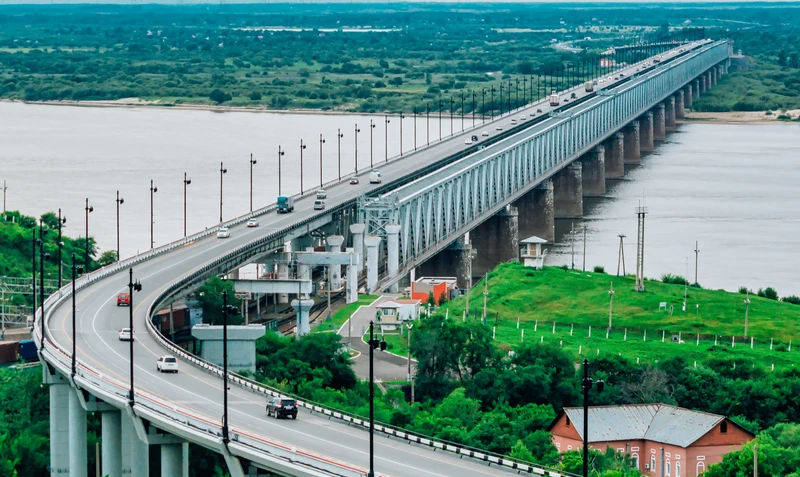 Амурский мост