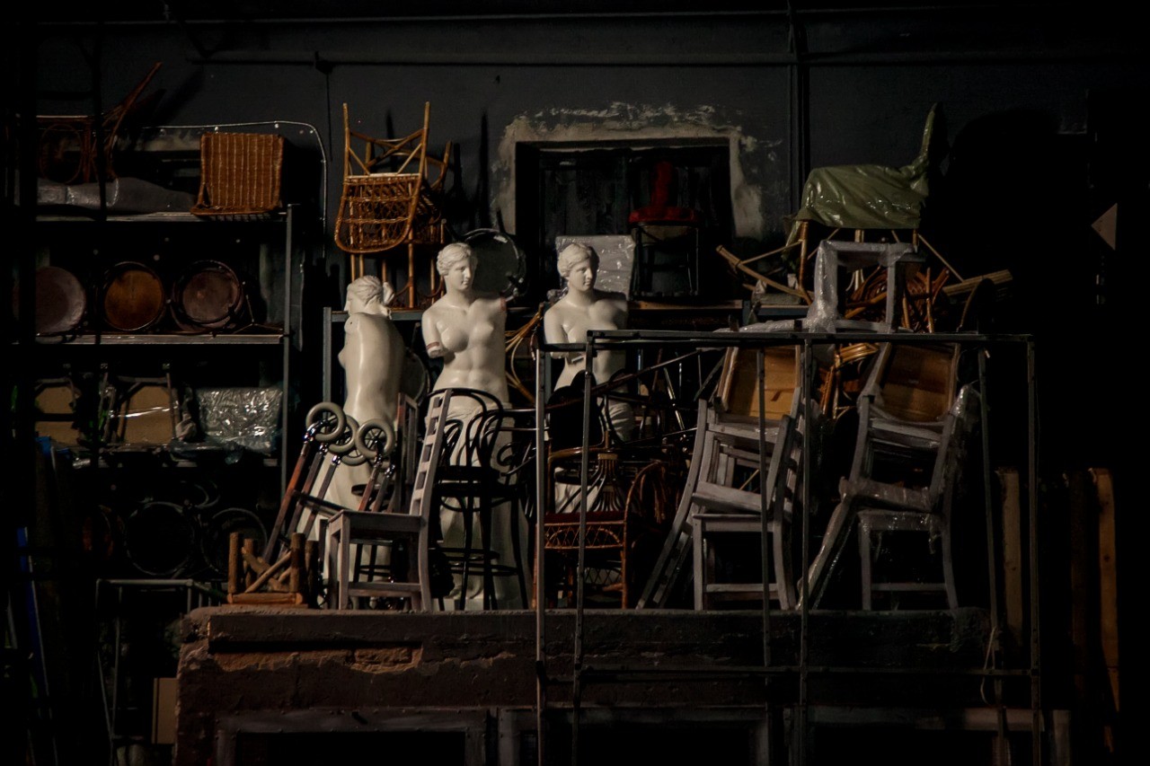 Закулисье первого русского театра