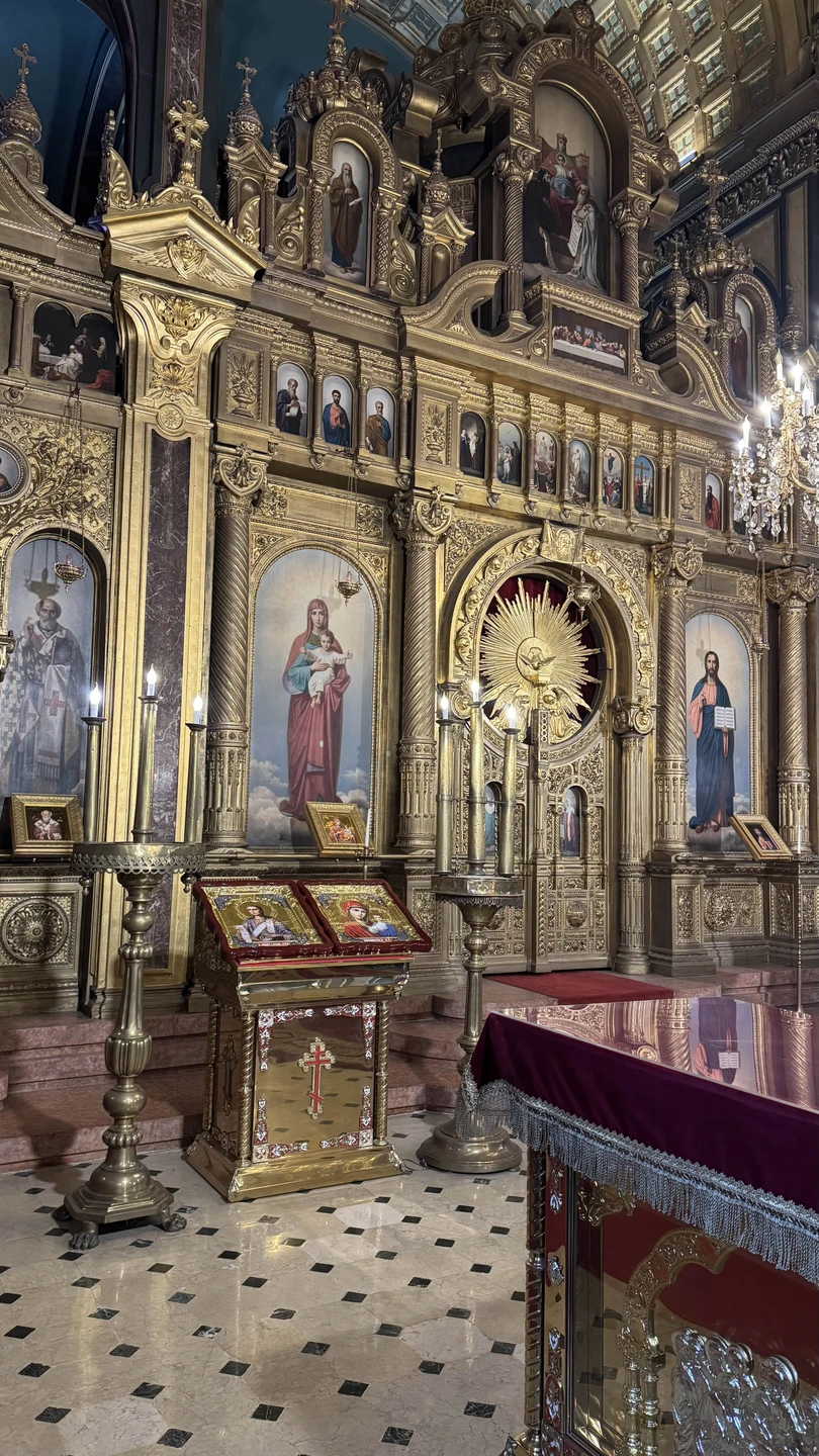 Хочу выразить огромную благодарность нашему гиду за увлекательную и информативную экскурсию по Стамбулу! Мы узнали много