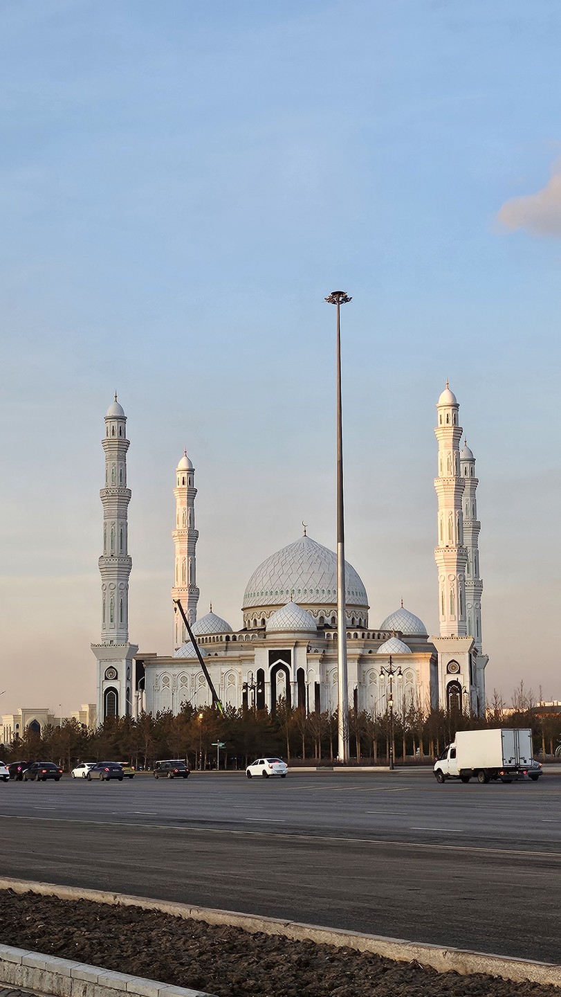 Фото отзыва 7: экскурсия "Астана старинная и современная"
