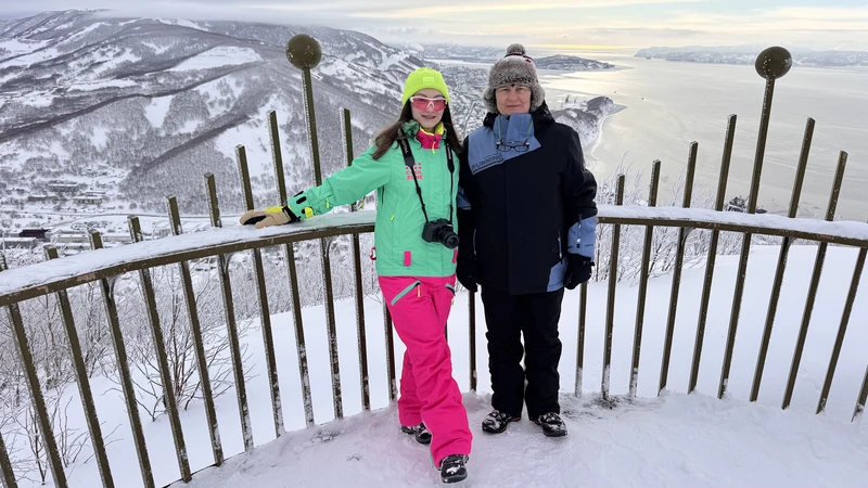 Были с мамой на экскурсии на Халактырский пляж + Мишенная сопка смотровая. Это потрясающе! С Валентином