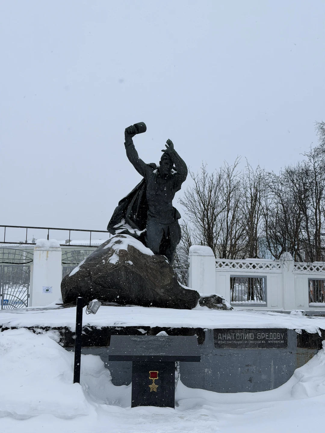 Очень понравилась экскурсия с Оксаной по Мурманску. История города, информация о заведениях и других местах и достопримечательностях. Рекомендуем