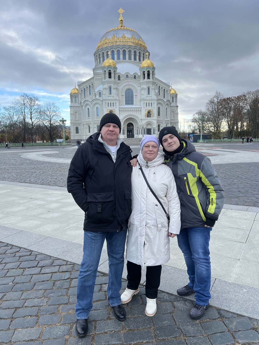 В Кронштадт на авто бизнес-класса (Александр)