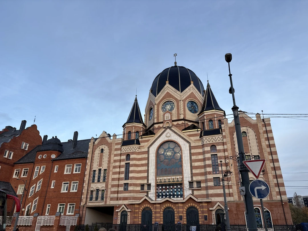 Спасибо за гастрономическое путешествие по Калининграду, после перелета хотелось чего-то легкого, интересного и вкусного. Все это