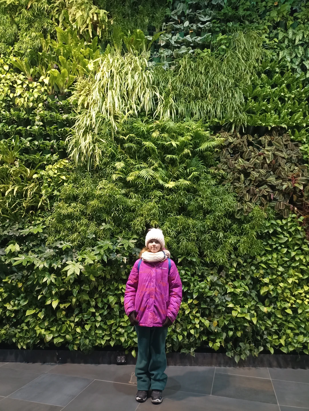 Нам очень понравилось гулять с Натальей по праздничной Москве