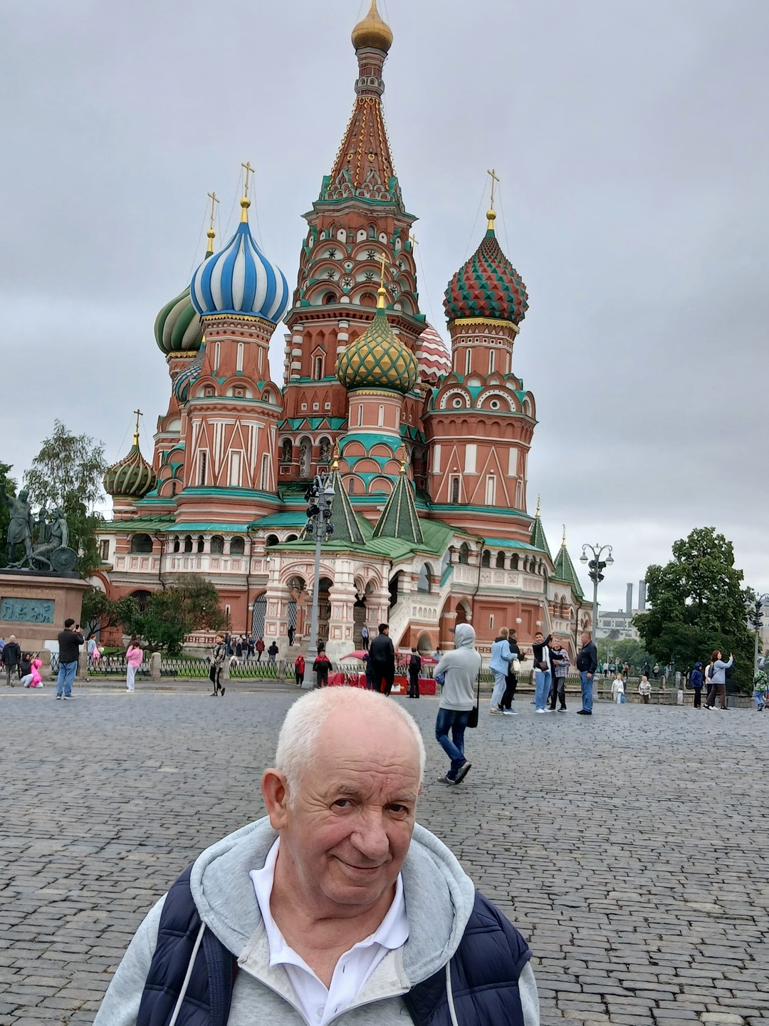 Всё прошло организованно. Спасибо Ольге за интнресную,компетентную,содержательную экскурсию. Обязательно порекомендуем Вас знакомым и друзьям. Спасибо еще