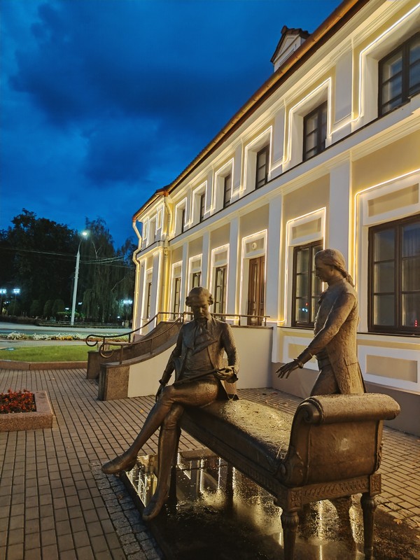 Вечерний Гродно в цветах и красках