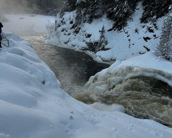 Курорт Марциальные воды, вулкан Гирвас, водопад Кивач и ночь в Медвежьегорске