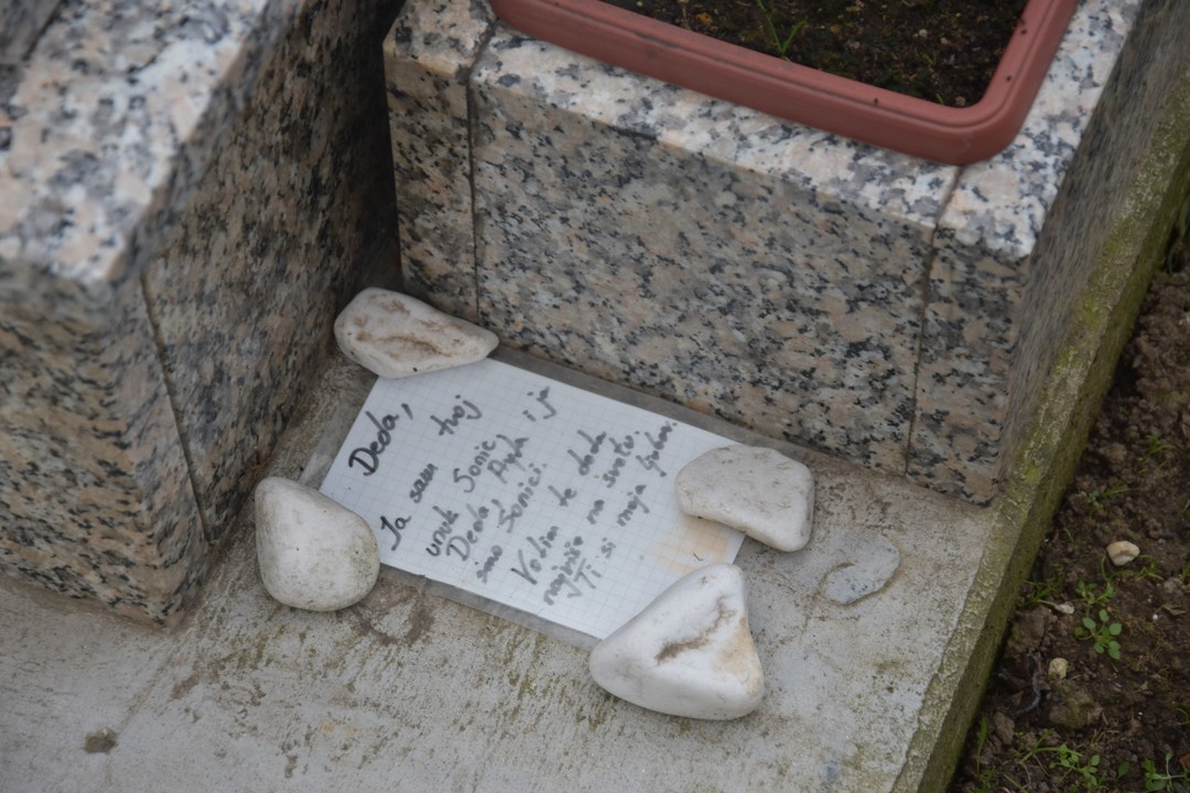 Это была интереснейшая историческая экскурсия. Она включает не только историю белой эмиграции, а в целом рассказывает