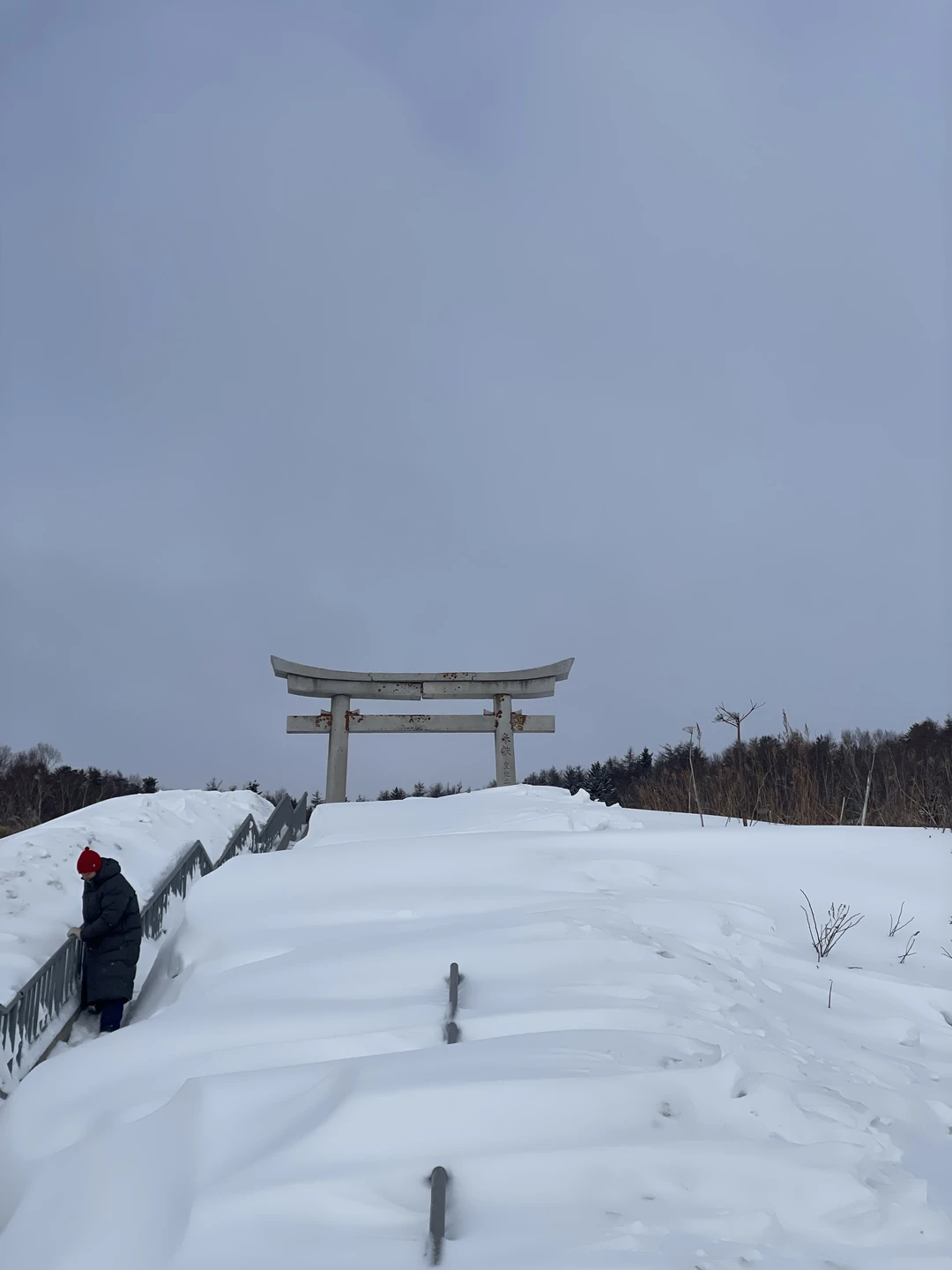 Спасибо Роману за экскурсию! Было очень интересно, история острова, интересные факты о местной жизни, с удовольствием