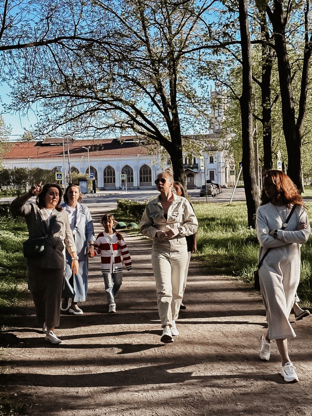 Не фонтаны: прогулка по непарадному Петергофу