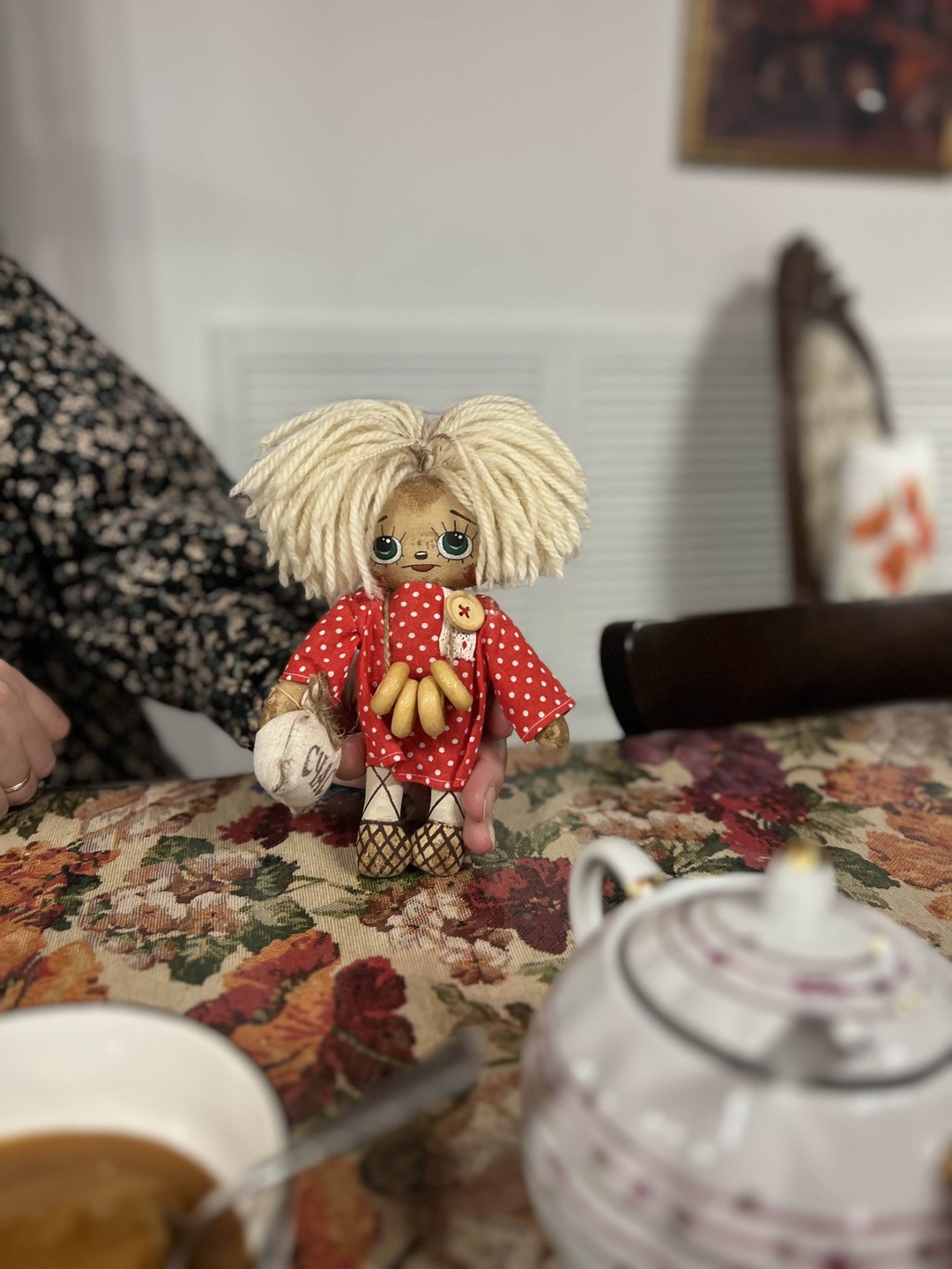 Нам очень понравился обед! Было вкусно и уютно! За прекрасными беседами время пролетело быстро! Узнали много