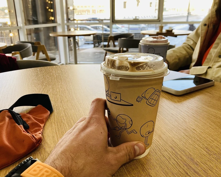 Кофейный спринт по Астане на спорткаре