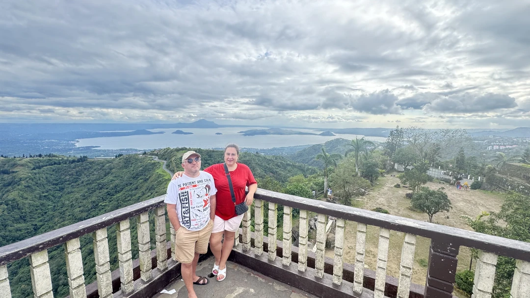 Мы с мужем остались очень довольны этой экскурсией и гидом в целом! Рафтинг необычный- но безопасный!