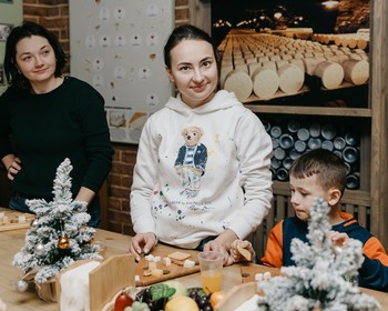 Прогулка по Костроме, визиты в музеи сыра и сладостей