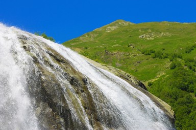 Алибекский водопад