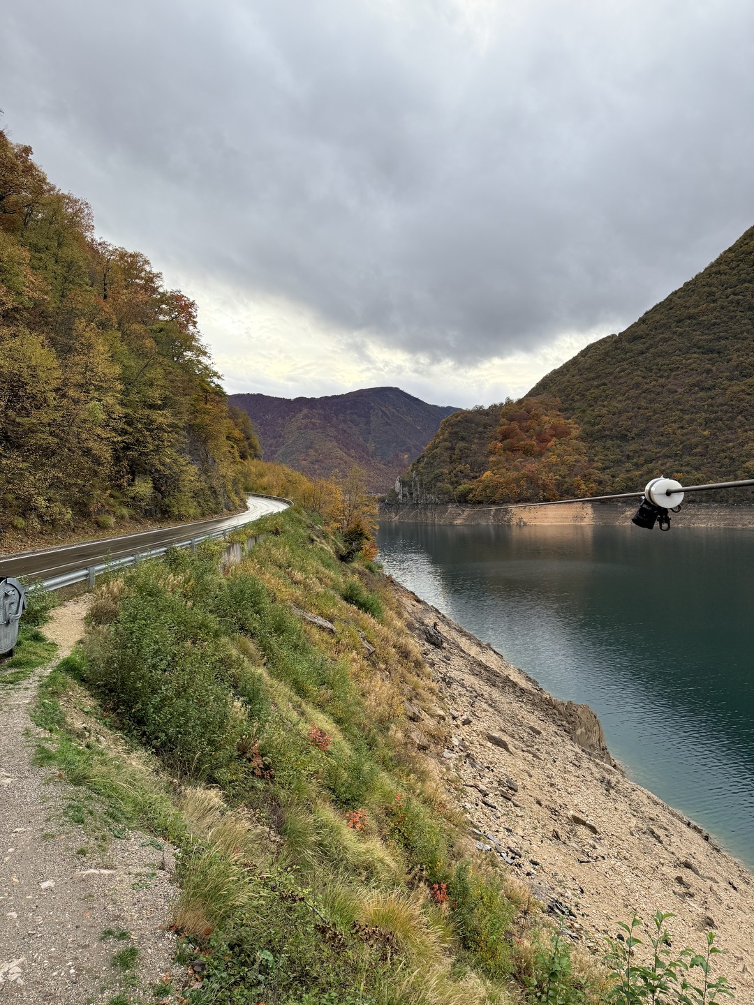 У нас был гид Александр. Экскурсия произвела на нас огромное впечатление. Александр отличный рассказчик и очень