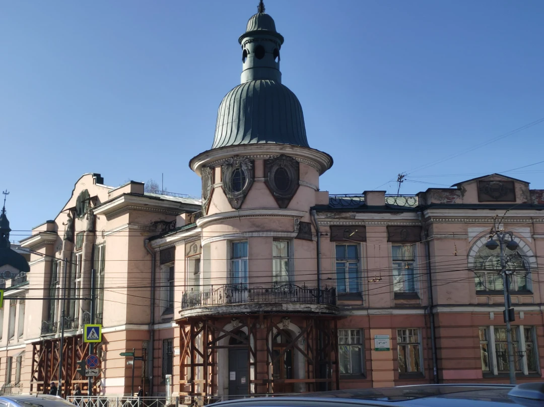 Я много путешествую и эта одна из лучших экскурсий на которой мне приходилось побывать. Как же