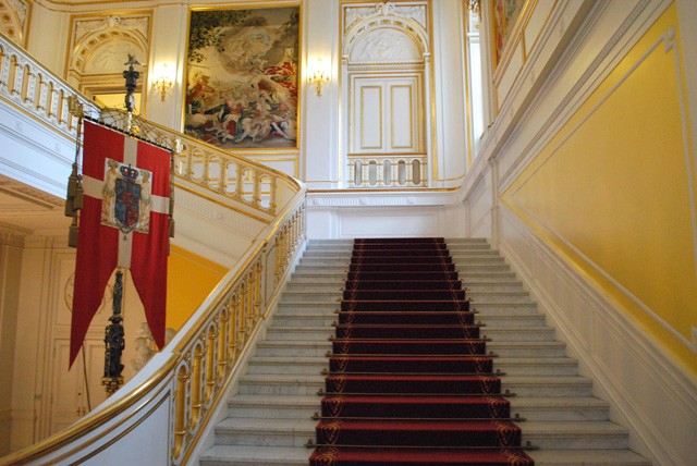 Старейшая монархия в мире