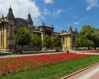 Экскурсия по Кисловодску, Замок коварства и любви и термальный спа-комплекс