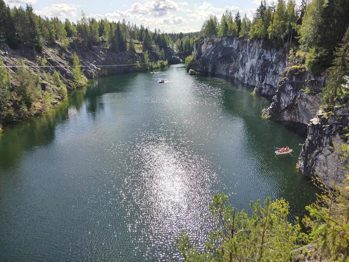Камерная экскурсия в «Рускеалу» (с опцией поездки на ретропоезде)